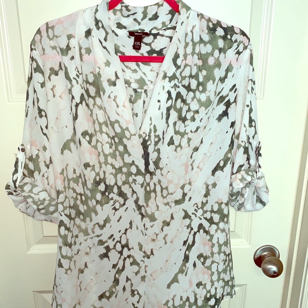 Beautiful silky mossimo women’s blouse sz xxl